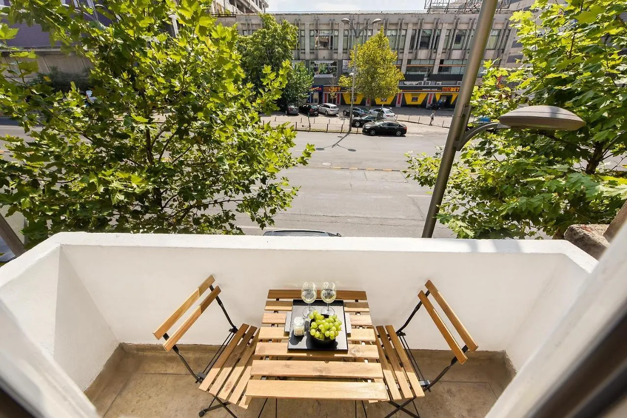 Ideal Home - Spacious & Modern Accommodation Near Unirii Square Bucharest