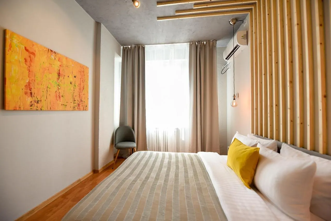 Ideal Home - Spacious & Modern Accommodation Near Unirii Square Bucharest 0*,