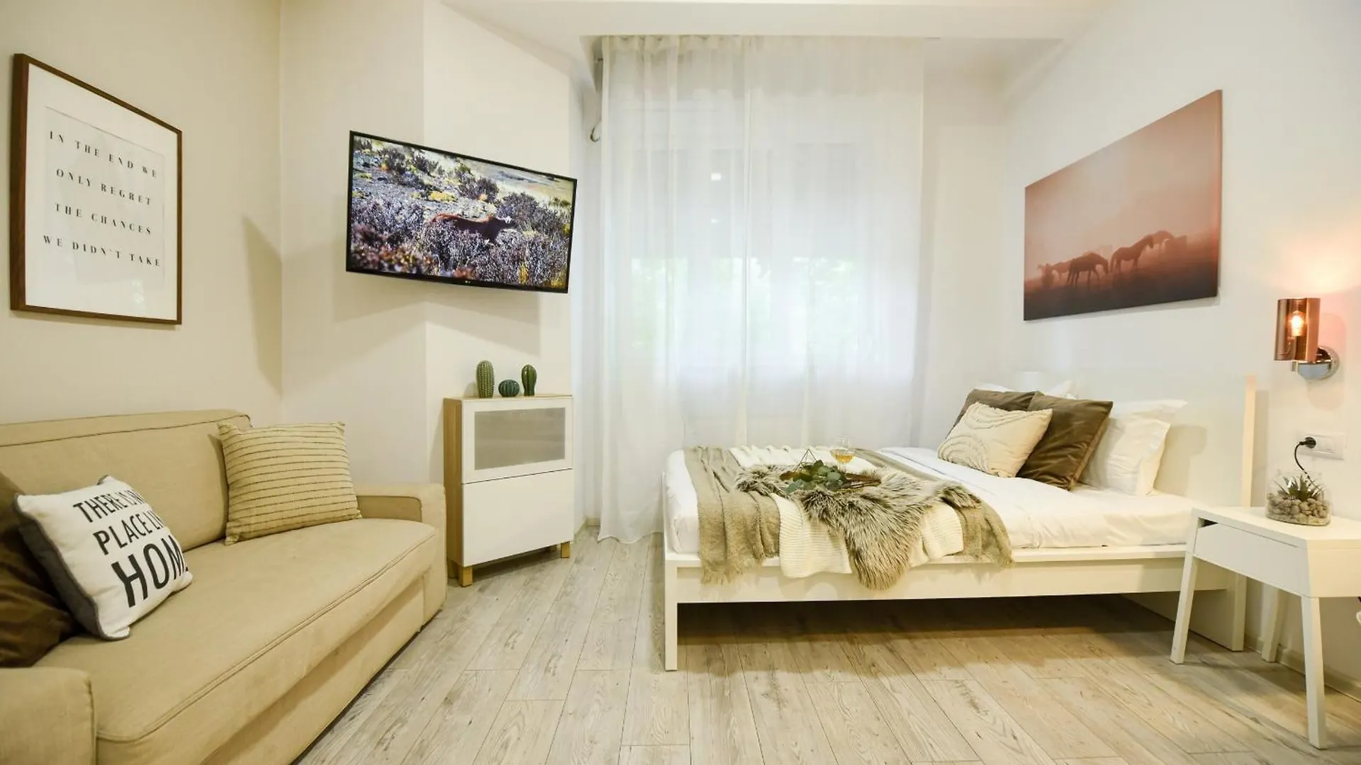 Apartment Ideal Home - Spacious & Modern Accommodation Near Unirii Square Bucharest Romania