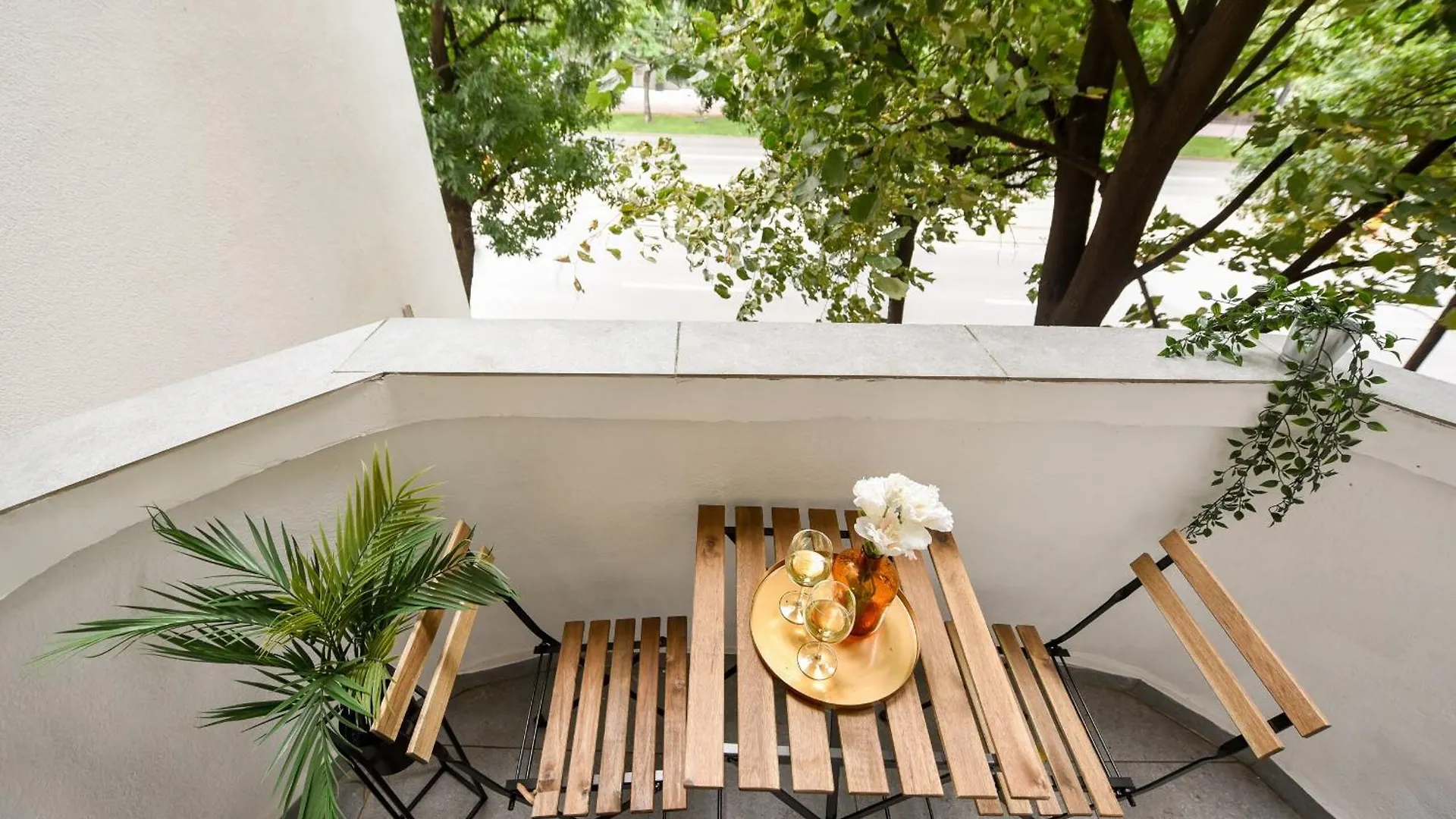 Ideal Home - Spacious & Modern Accommodation Near Unirii Square Βουκουρέστι 0*,  Ρουμανία
