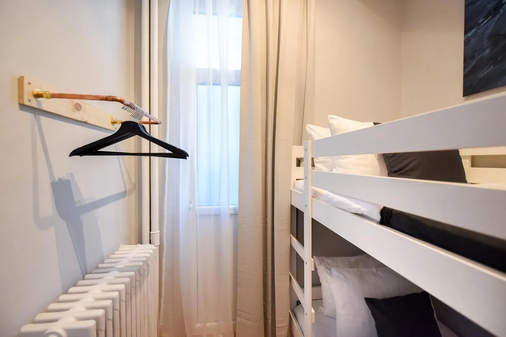 Ideal Home - Spacious & Modern Accommodation Near Unirii Square Bucharest